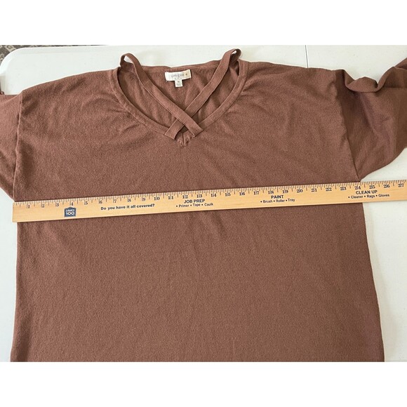 Umgee Plus Brown Long Sleeve Sweater with Criss Cross Detail Women's 1XL - Picture 6 of 8